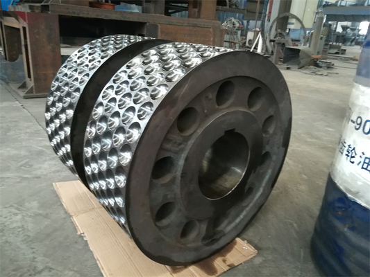 공급 1-30t/h 브리켓 기계 롤 세그먼트 및 냉 온도 롤러를위한 베어링 턱