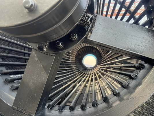80-150t/h 이동성 금 광석 세척 플랜트 모든 기능을 가진 트럼블 세척기
